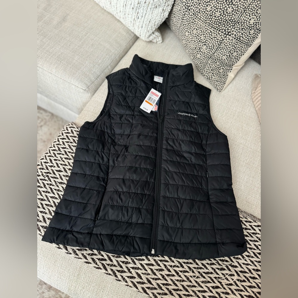 NWT Vineyard Vines Vest